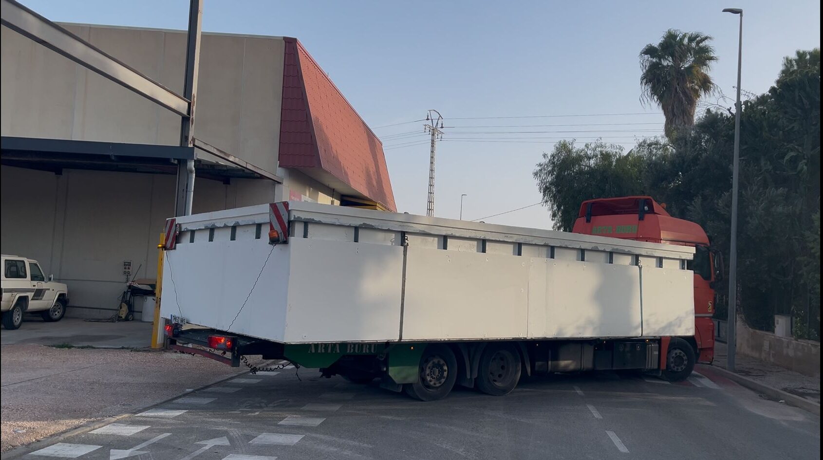 Transporte especial pilotado